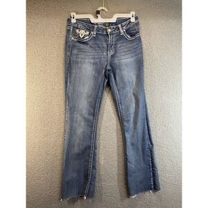 Love Indigo‎ Capri Jeans Women sz 10 Blue Denim Cross Embroidered Bling Contrast